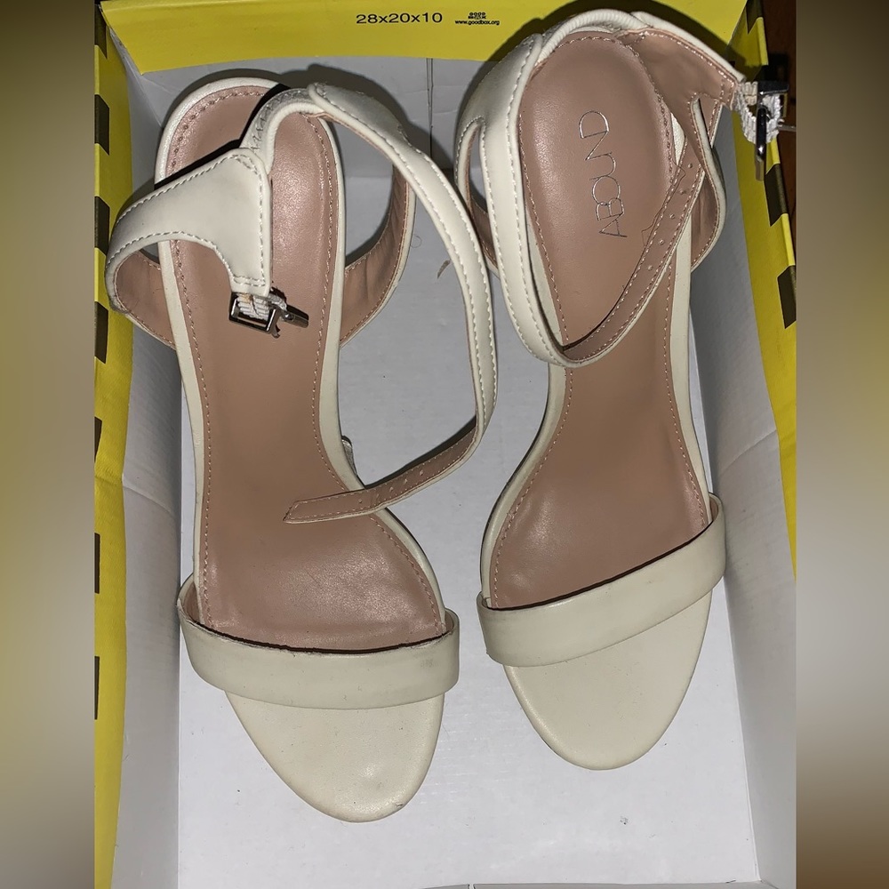 ABOUND NUDE WORN HEEL
